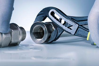 How to choose the right plumber for an urgent repair